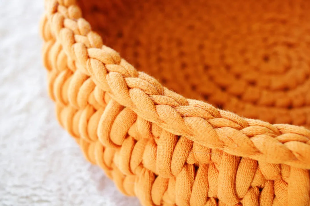 Cozy Round Cat Bed – Jumbo Yarn Crochet Pattern - PDF