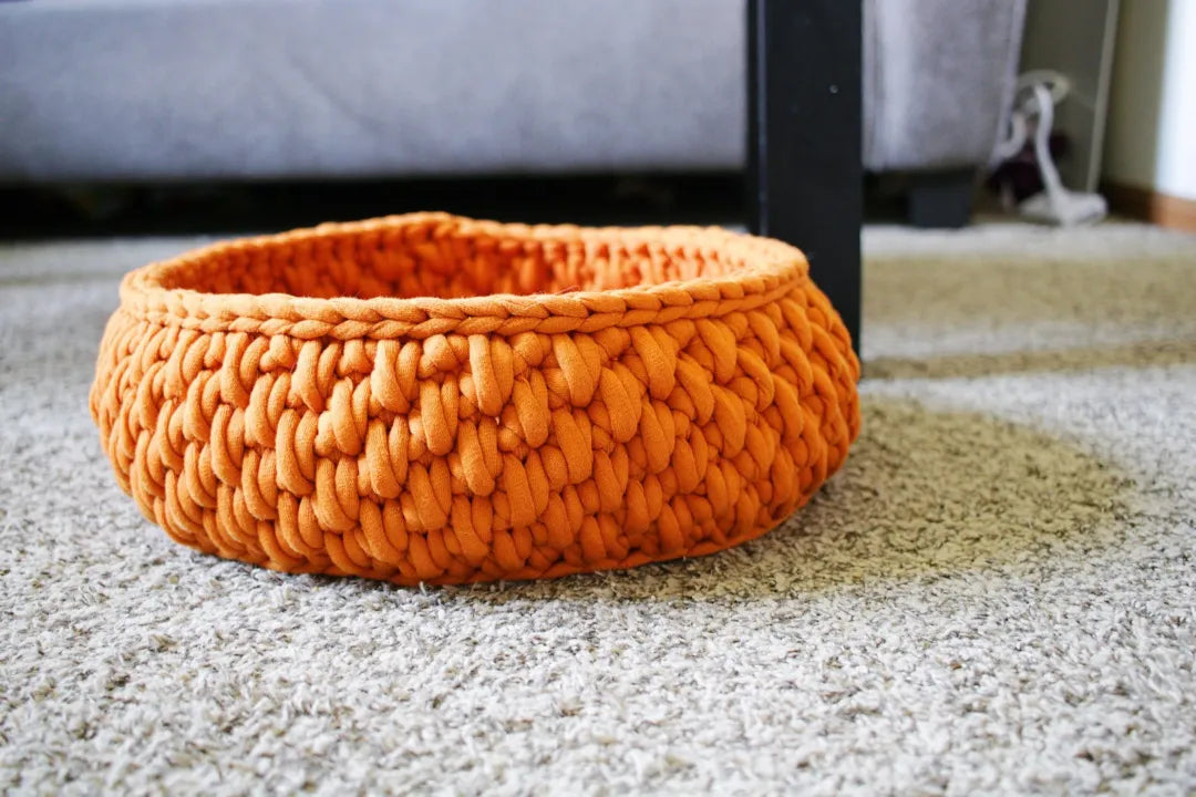 Cozy Round Cat Bed – Jumbo Yarn Crochet Pattern - PDF