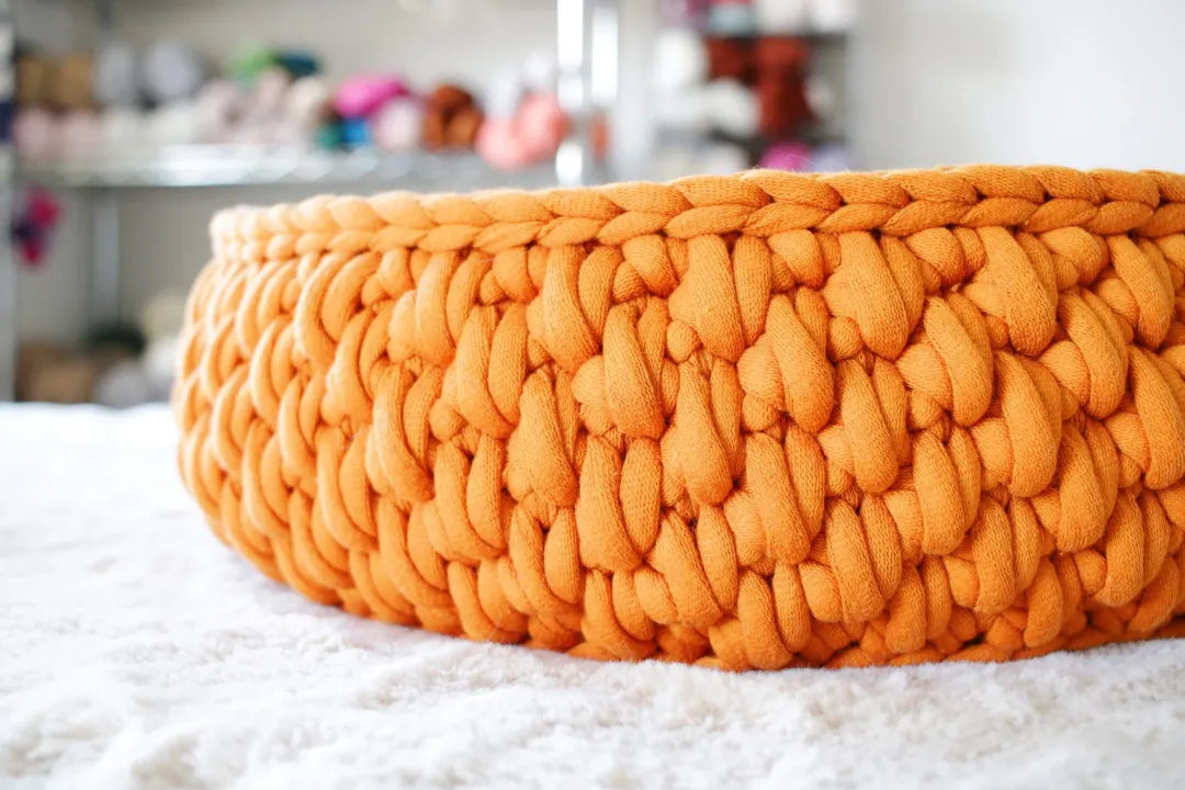 Cozy Round Cat Bed – Jumbo Yarn Crochet Pattern - PDF